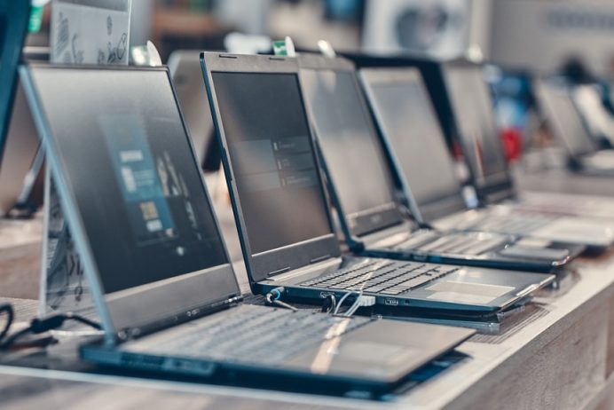 Sewa Laptop Surabaya, Optimalkan Perkembangan Bisnis Skala Kecil